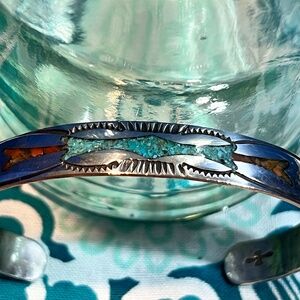 Vintage-Silver inlayed bracelet with coral and turquoise